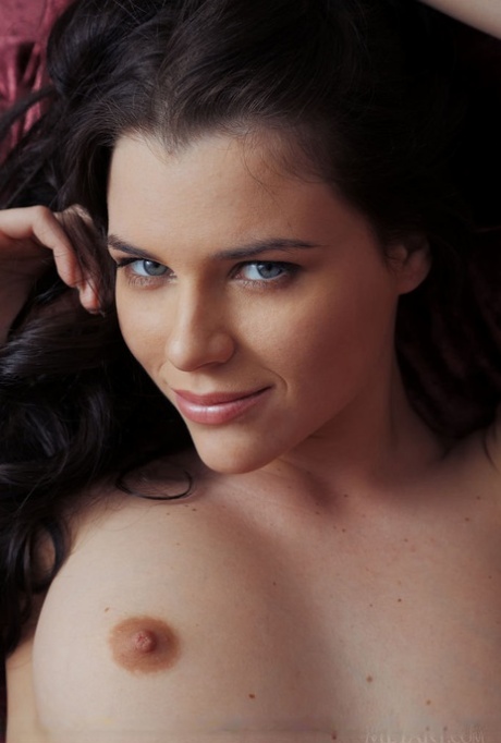 Lingerie clad Valeria A shows cameltoe & strips to show femininity in bare feet