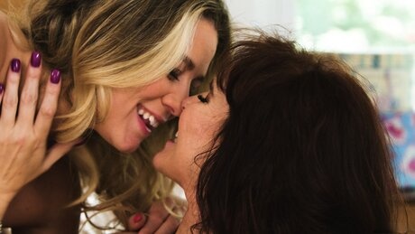 Mommys Girl featuring River Lynn, Syren De Mer Attractive Adult content