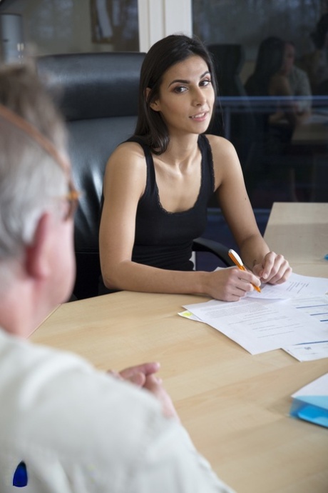 Skinny authentic Angela Allison gets screwed by an old man at the job interview