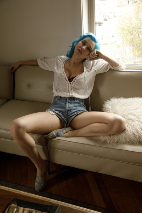 Authentic babe Skye Blue reveals her hypnotizing big breasts and poses