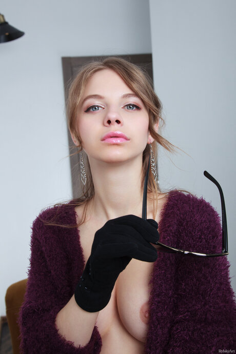 Rylsky Art featuring Siya Attractive Images