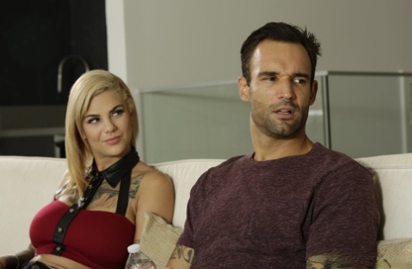 Inked blonde with tattoos Bonnie Rotten gets her asshole filled with a dong