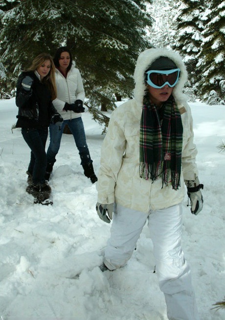 Fucking Machines Harmony, Lexi Bardot, Penny Flame