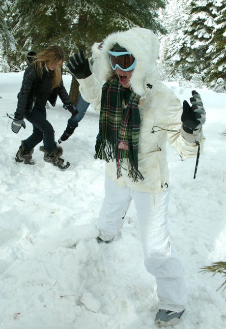 Fucking Machines Harmony, Lexi Bardot, Penny Flame