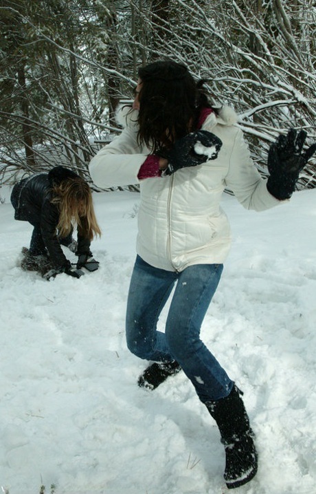 Fucking Machines Harmony, Lexi Bardot, Penny Flame