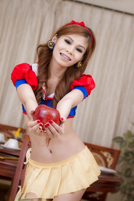 Cosplay ladyboy Ann pulls down her panties and masturbates trans femininity