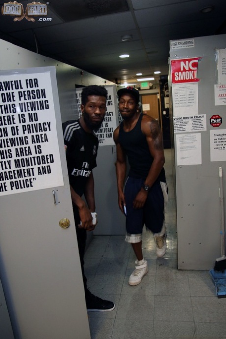 Nerdy blonde Alexa Grace gets a triple skull fucking by BBC at the intimacy store