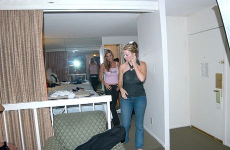 Sluts Jenaveve Jolie, Kelly Madison, and Ryan Madison want a cigar after club