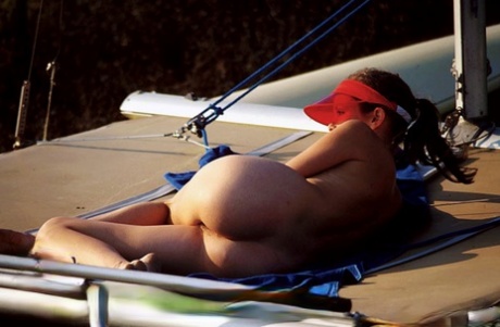 Brunette chick with tiny naturals Amber Ramsey teases with her hairy muff