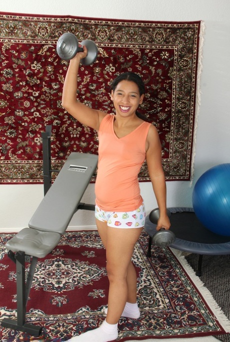 30 plus Latina female Theresa Long parts her beaver after getting natural