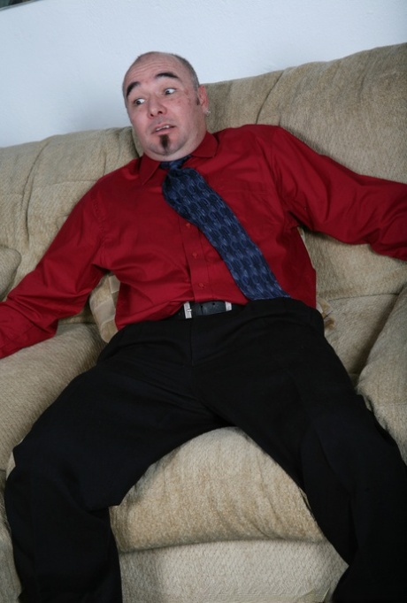 Huge boobed young adult Cindee protects her dad by fucking muscular black dude