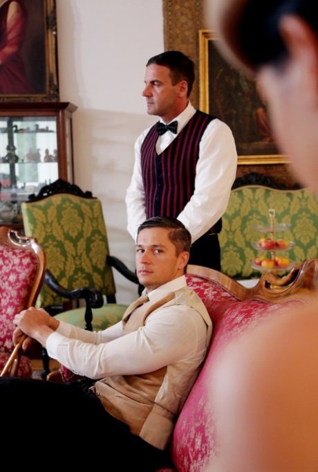 Petite Hungarian maid Jessyka Swan gets anally screwed by two gentlemen