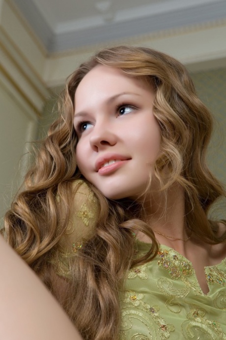 Adorable authentic Virginia Sun shows her cute hairy twat and poses in heels