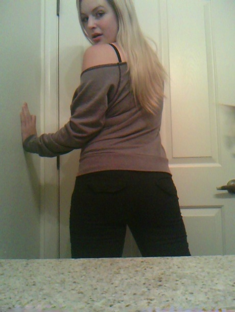 Blonde authentic Danielle Ftv dons numerous outfits for non artistic selfies