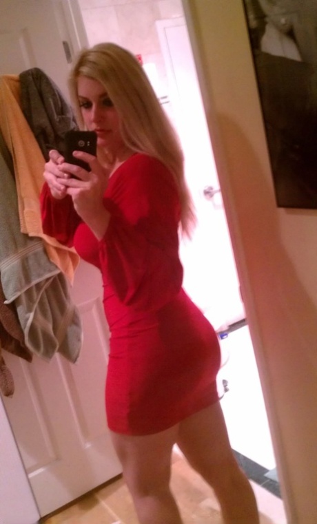 Blonde authentic Danielle Ftv dons numerous outfits for non artistic selfies
